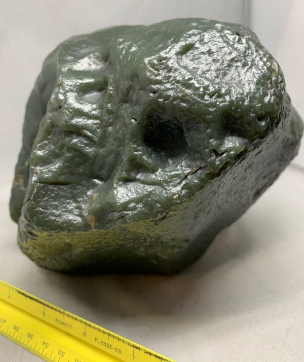 Smithsonian worthy Forest green Wyoming nephrite jade windslick.olive_big_1c