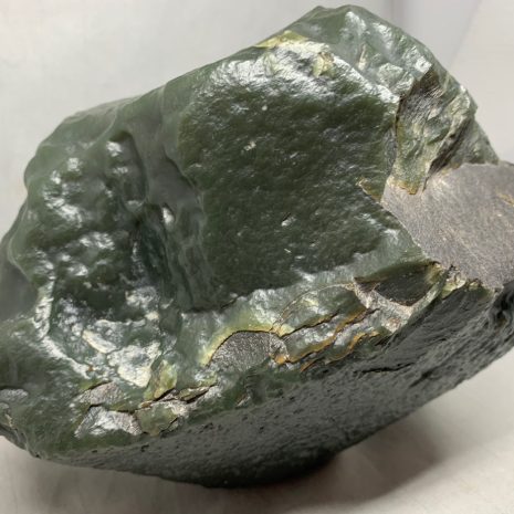 olive_big_1o Smithsonian worthy Forest green Wyoming nephrite jade windslick.