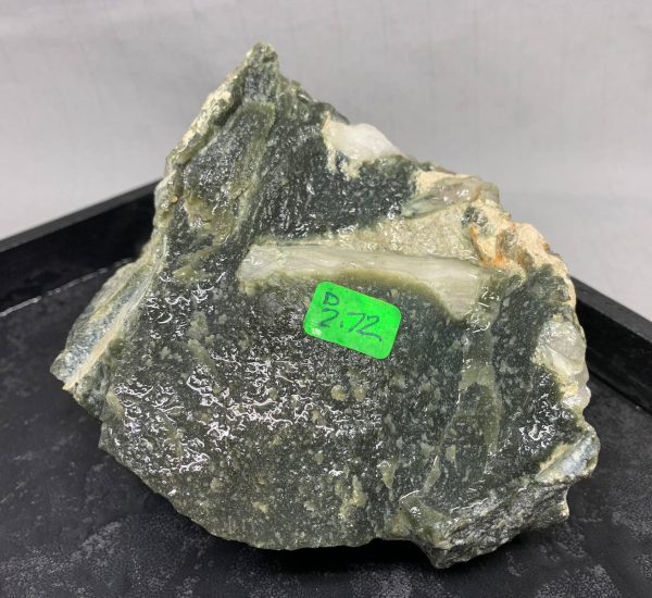 Wyoming medium olive nephrite jade with quartz crystals in rough chunk NQ-4