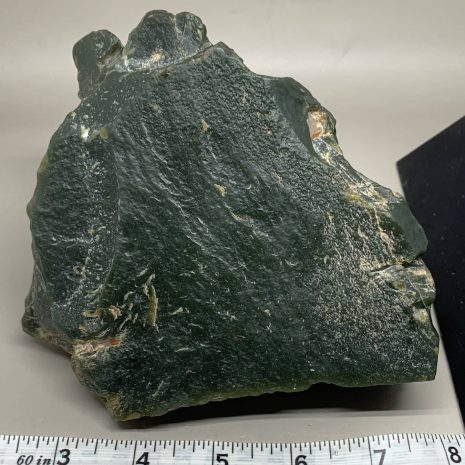 Wyoming Wind Slick Dark Olive Nephrite w/quartz crystals